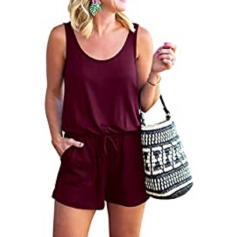 Maroon shorts Jumper Size Large